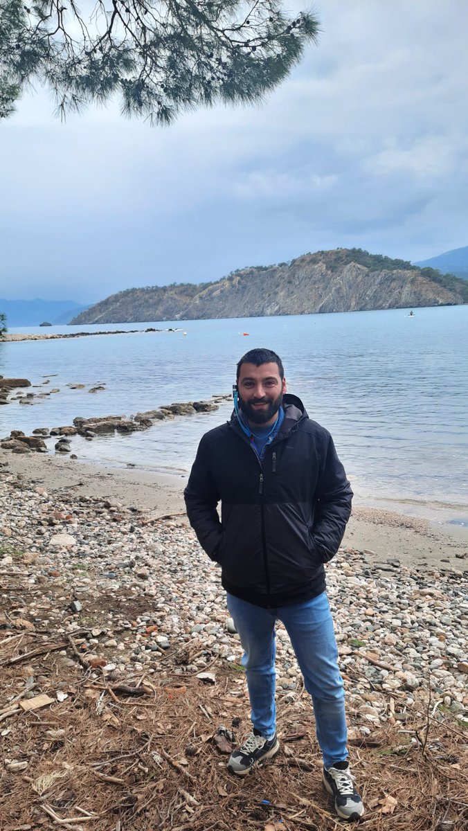 llegendarry's tweet photo. Herkese merhabalar,yazacağım bu floodu kimler okur bilmiyorum ama sizlere biraz abimden bahsetmek istiyorum...
Turist Rehberi olan abim Aykut Bulut, 29 yaşında Adıyaman Isias Otel’de 30 meslektaşı ve 35 KKTC’li öğrenci ile birlikte vefat etti ve adalet hala sağlanmadı. + https://t.co/Lv8Sz6SsTz