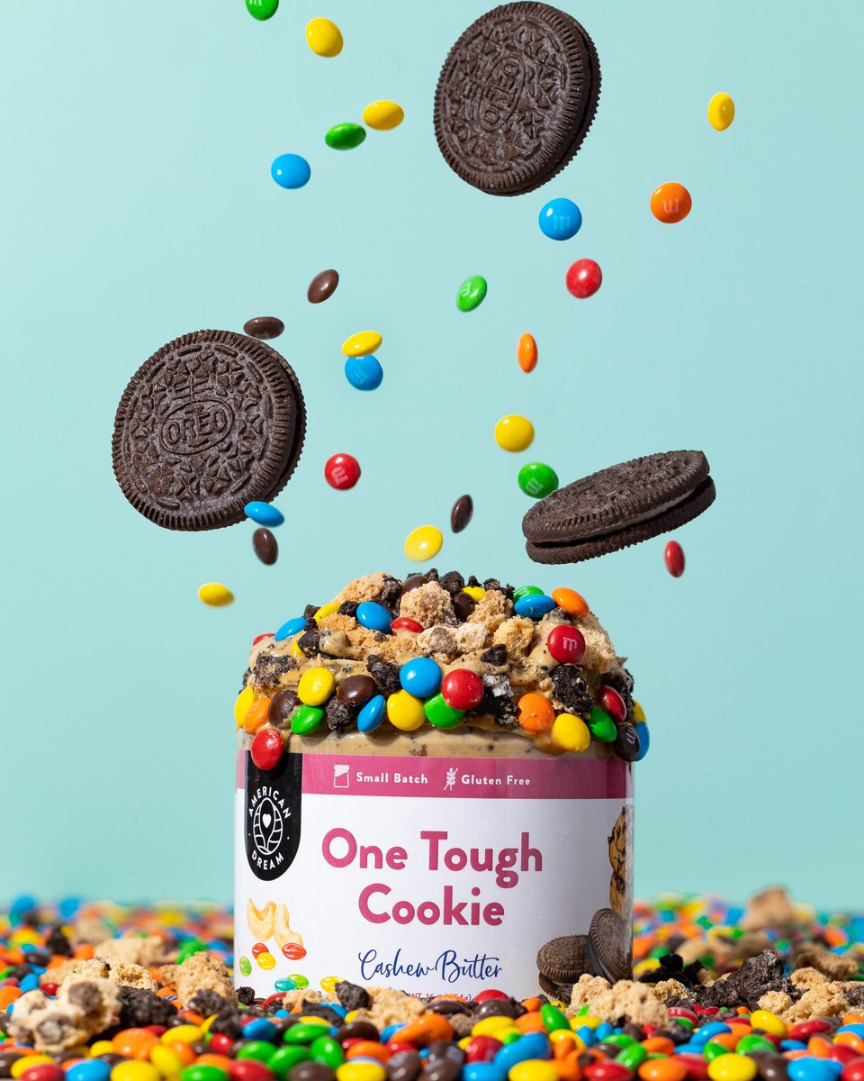 🍪The most epic mash up on the internet. Lea found a way to combine all of your favorite cookies into a jar of nut butter that tastes heavenly. The most angelic part? When you purchase you’re doing so to help an amazing cause. This month ALL PROCEEDS from the sales of One Tough