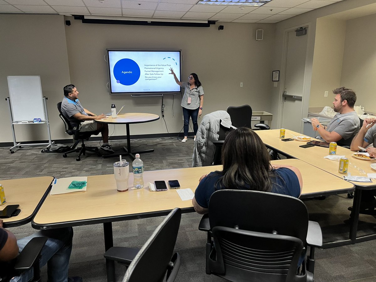 Ozzie Espinal (@ozzieespinal) on Twitter photo Closing out Employee appreciation week here at M3! Some best practices from our Summit Winner Jessica and some great food! <a href="/melissakpage/">Melissa K. Page</a> <a href="/ddrive06/">David Underwood</a> <a href="/SoutheastIHX/">Southeast Hustlers IHX 👑🔆</a> Closing out Employee appreciation week here at M3! Some best practices from our Summit Winner Jessica and some great food! <a href="/melissakpage/">Melissa K. Page</a> <a href="/ddrive06/">David Underwood</a> <a href="/SoutheastIHX/">Southeast Hustlers IHX 👑🔆</a>
