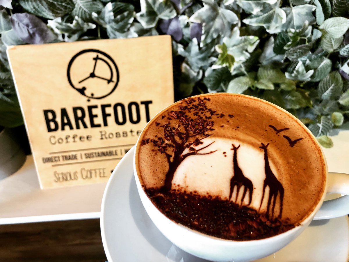 BarefootCoffee's tweet photo. The cup is our canvas….and it’s delicious too! 
#latteart #specialtycoffee https://t.co/kJgVUp8eJ7