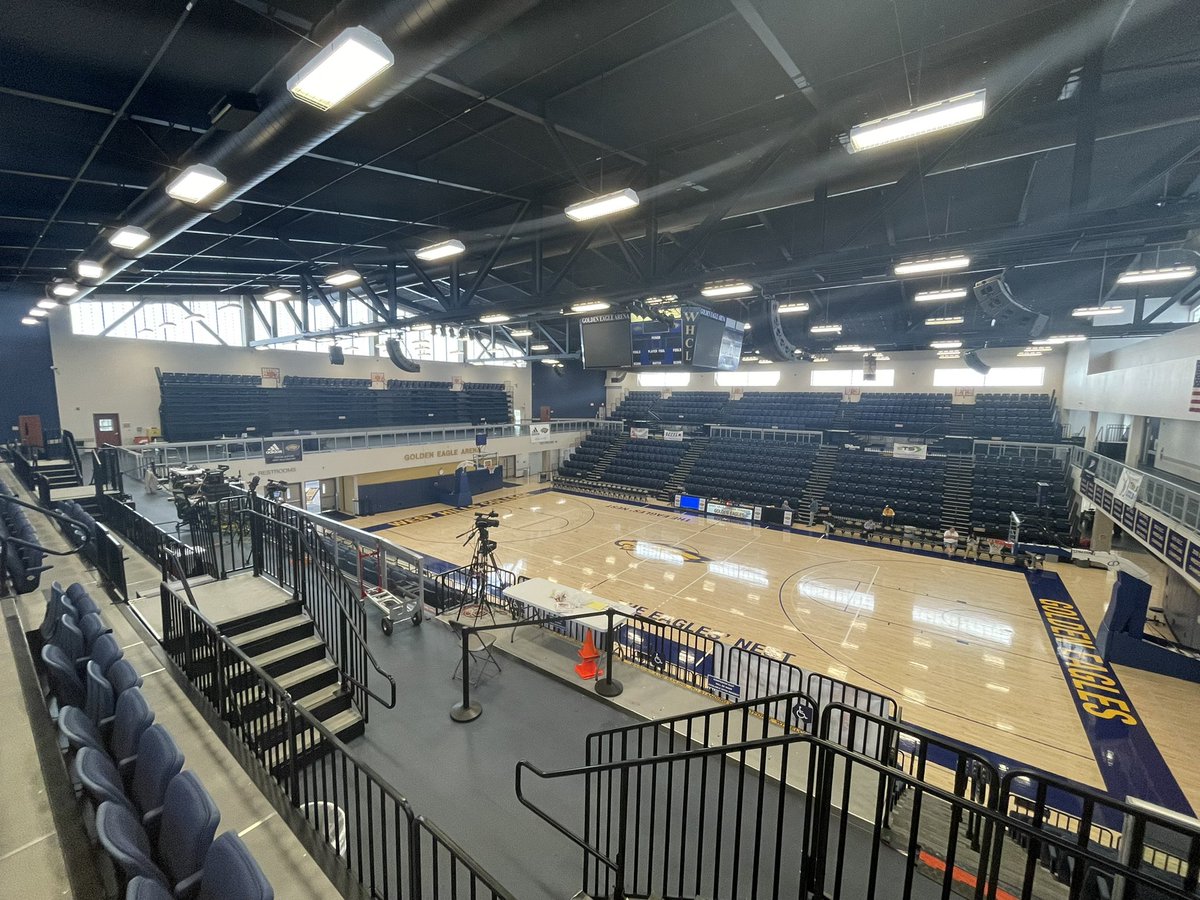 Less than two hours away from tip-off of the #FinalFour from West Hills College inside the Golden Eagle Arena in Lemoore, CA. @CCCMBCA @CCCAASports @SouthCoastConf1 @ElacBball @AthleticsELAC