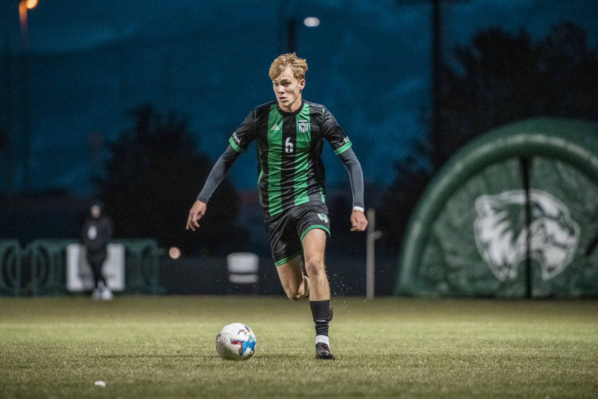 UVUmsoc's tweet photo. T-minus 7 days til we're back at Clyde Field! Our spring home opener is just one week away!! π
#GoUVU #UVUmsoc #WACmsoc https://t.co/mSLS6WZOGB