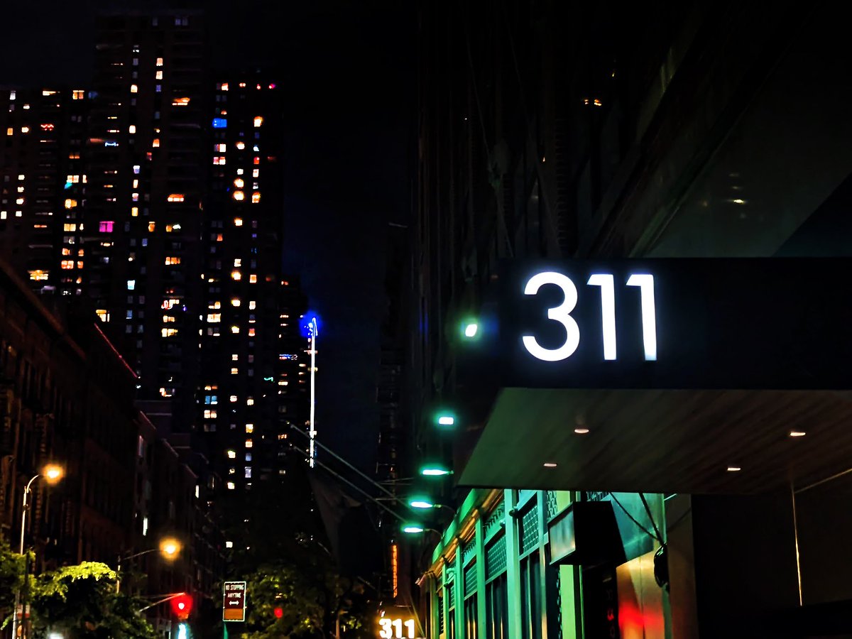 NickDukeMedia's tweet image. Happy #311Day! 💚