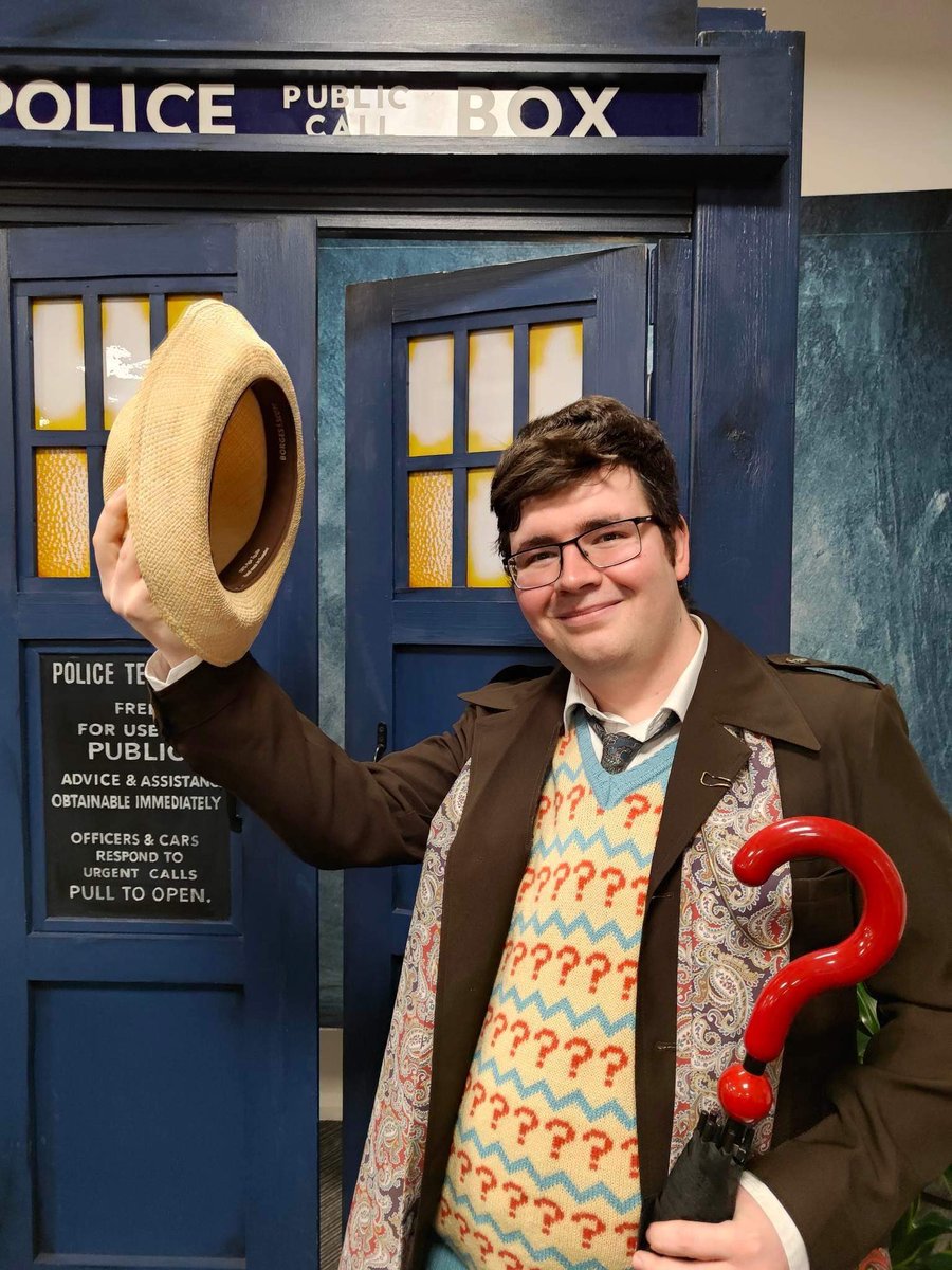 tpdbeech's tweet image. Homeward bound after #Valiant2023! I’m honestly just so happy with how today went 🥹 surrounded by friends &amp;amp; lots good times! The staff &amp;amp; guests were fabulous!! I’ve got so many more photos to share when I can!

Forever thankful for @fantomfilms @misterphipps for days like these!