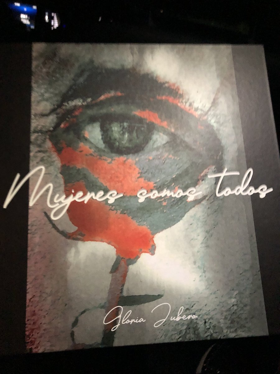 🫶✨Una magnifica tarde junto a @gloriajubero y sus colaboradores en la presentación de #Mujeressomostodos gracias por tu generosidad y sensibilidad. 

✨🙏🏻 Agradecimiento a todos por la participación #Culturaesvida #AlcoleadeCinca