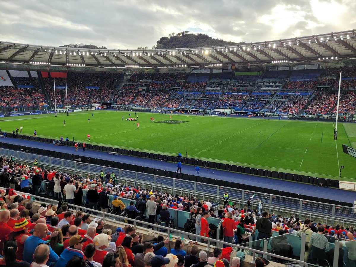 RhianMackenzie's tweet photo. Glad we came @WelshRugbyUnion  #ITAvWAL https://t.co/puRm0QRKb0