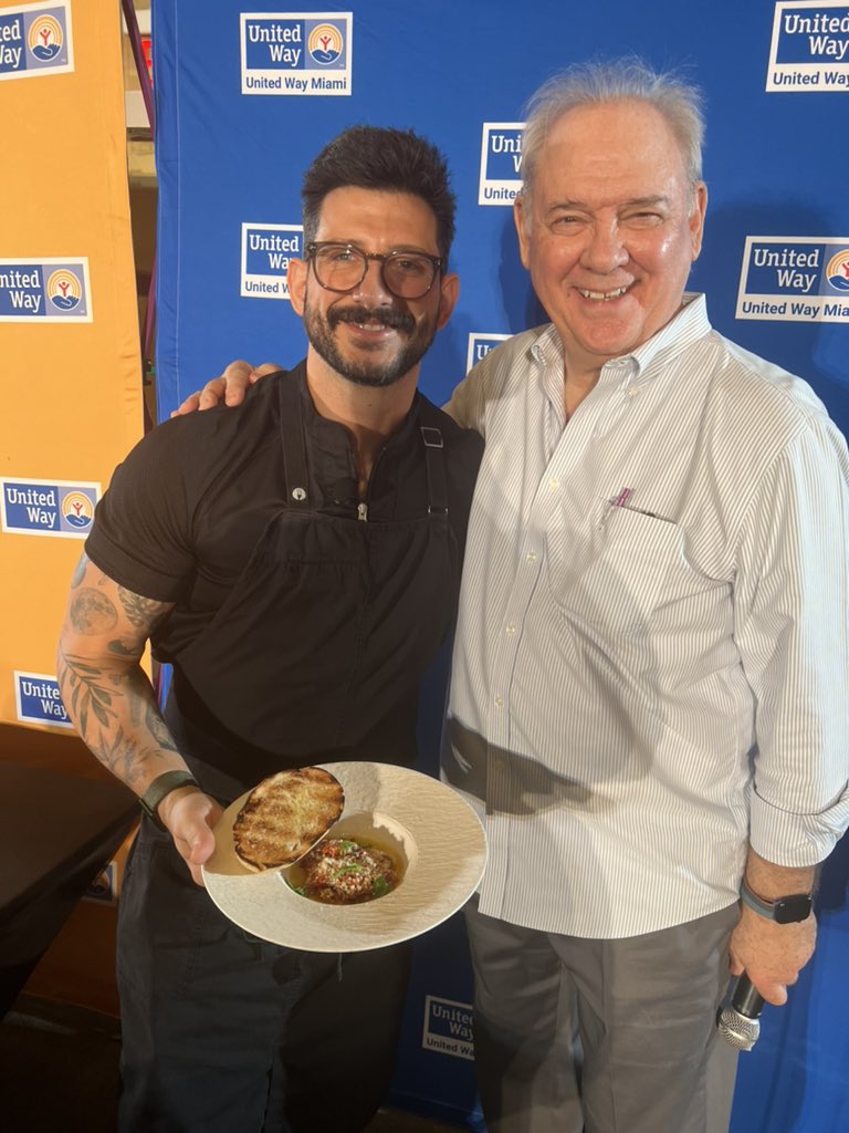 UnitedWayMiami's tweet image. It’s time for meal #2! Guests are making the perfect Eggs ‘Fra Diavolo’ w/ @grapicavoli  @eating_house, one of Miami’s most creative and innovative chefs! #UWYLBrunch