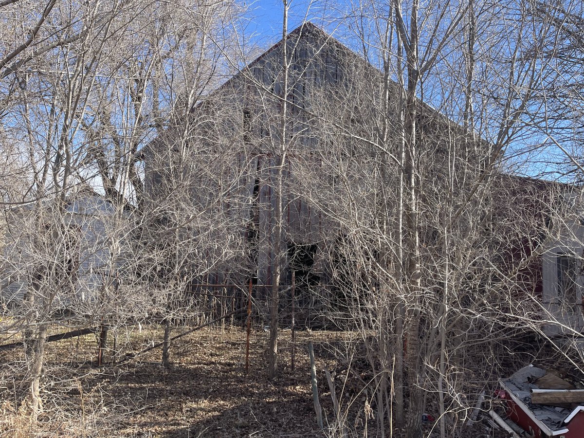 Swilbur's tweet photo. I specialize in traditional homes, recreational land, and investment properties.  Give me a text or call, and let me put my 22 years off experience to work for you.

https://t.co/ZAKEnUeONQ
316-655-6455 cell/text
The Boulevard Group... https://t.co/xoN3k0fEZ6 https://t.co/DtYQjt187q