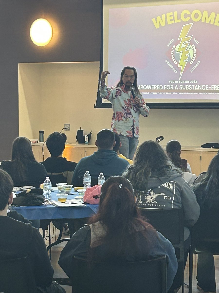 Compadres_LAC's tweet image. Here we are at Liberty Community Plaza collaborating with FNL and Compadres, empowering the new generation of leaders to make healthy and life-inspiring choices.

Learn more: cdc.gov/tobacco/patien…

#empoweredgeneration #leadersoftomorrow #futurestartswiththem #inspire