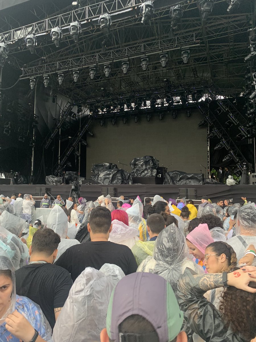 Already inside for São Paulo concert