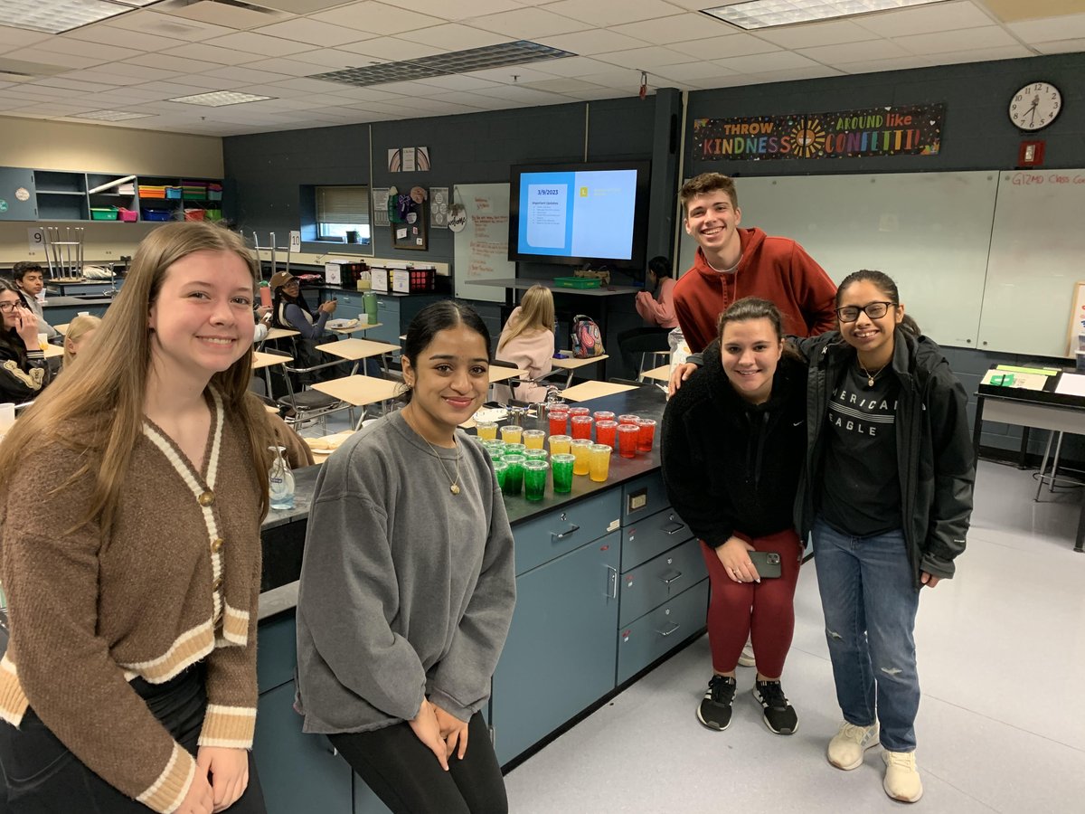 DSHS Student Senate tweet media