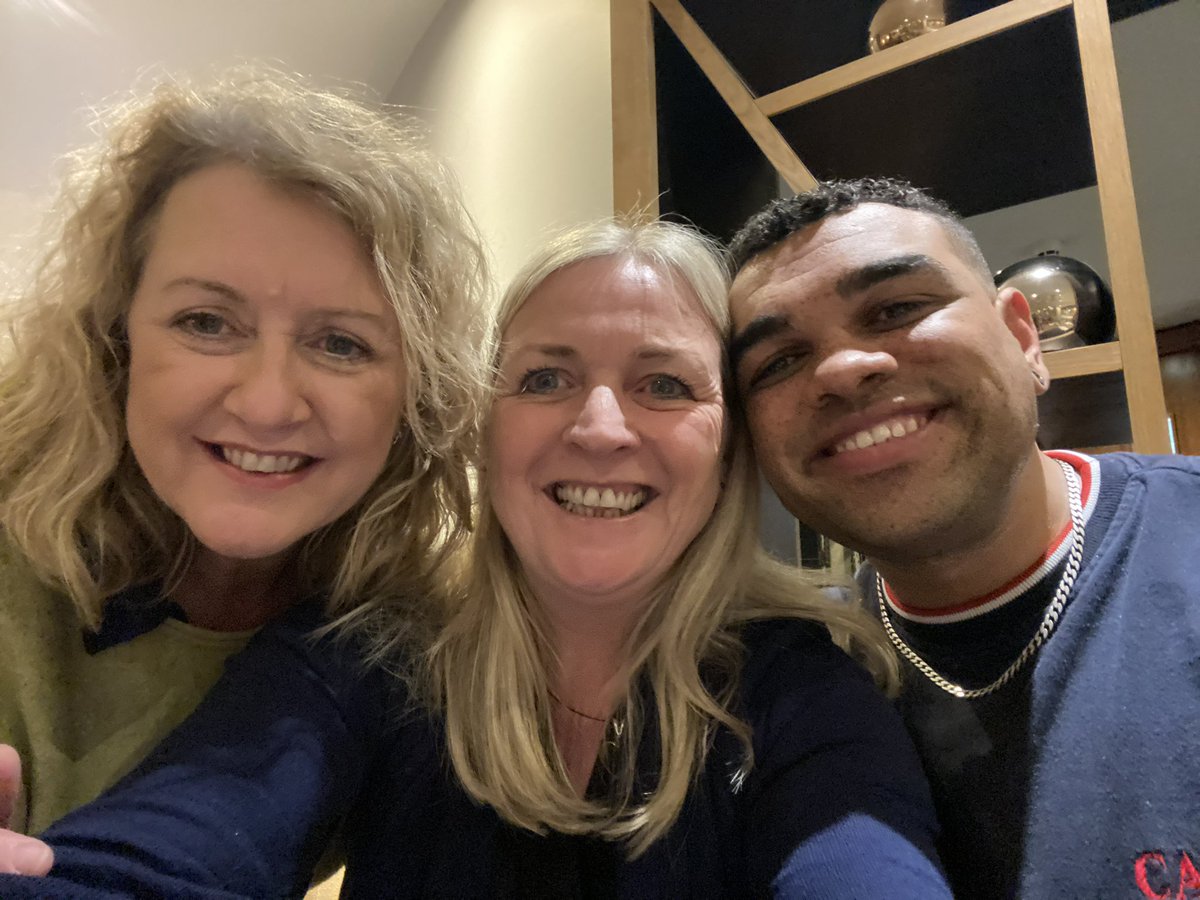 LBinterpreting's tweet image. @brucedelfosse1 met with Group C14 - major changes mid course You embraced the changes ❤️ #youCanDoIt #KeepStrong💪#BSLInterpreters #LindaFoster #Elsie