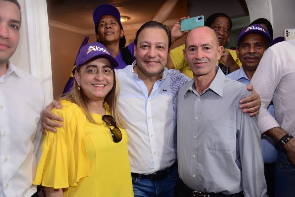 DeliaCalcao2's tweet photo. El Distrito 🔥🔥🔥 está encendido Anel Presidente
2024.
#AbelEscucha #DeliaConAbelFL @AbelMartinezD https://t.co/lLkucl5jAJ