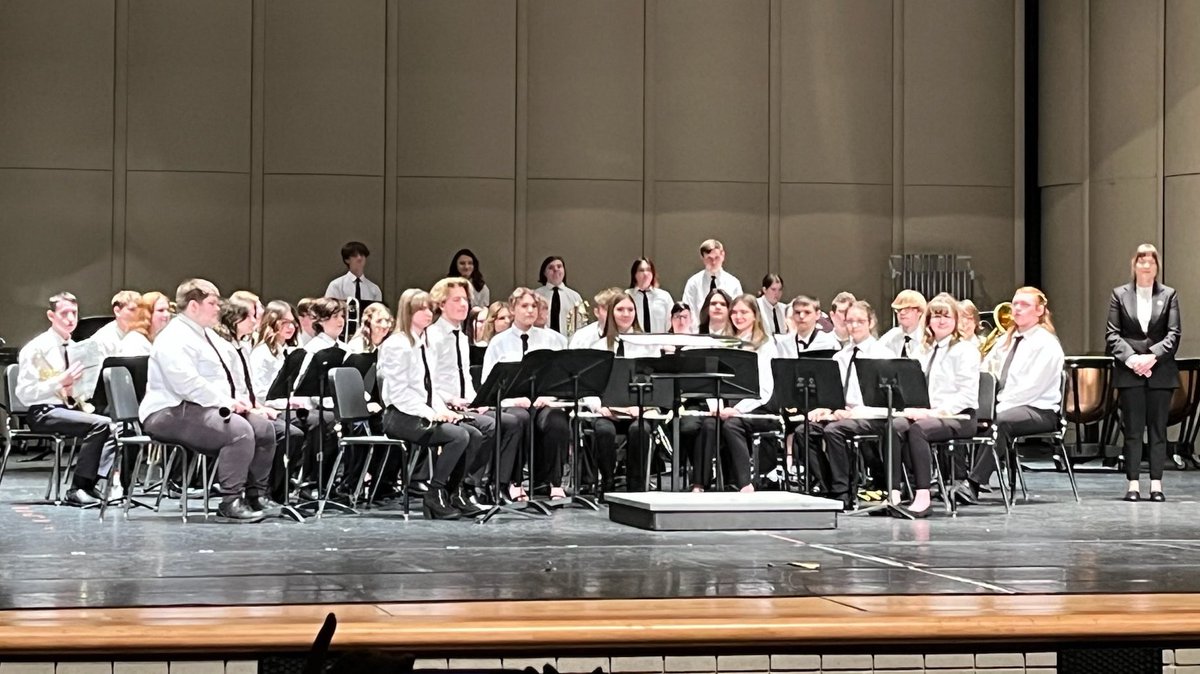 Congratulations, Mogadore High School Band, for receiving the highest rating possible, straight I’s at the OMEA District 6 Large Group at Medina. This score breakdown is our first in school history!! Our Superior Rating qualifies us for State Contest in April! Bravo and Go Cats!