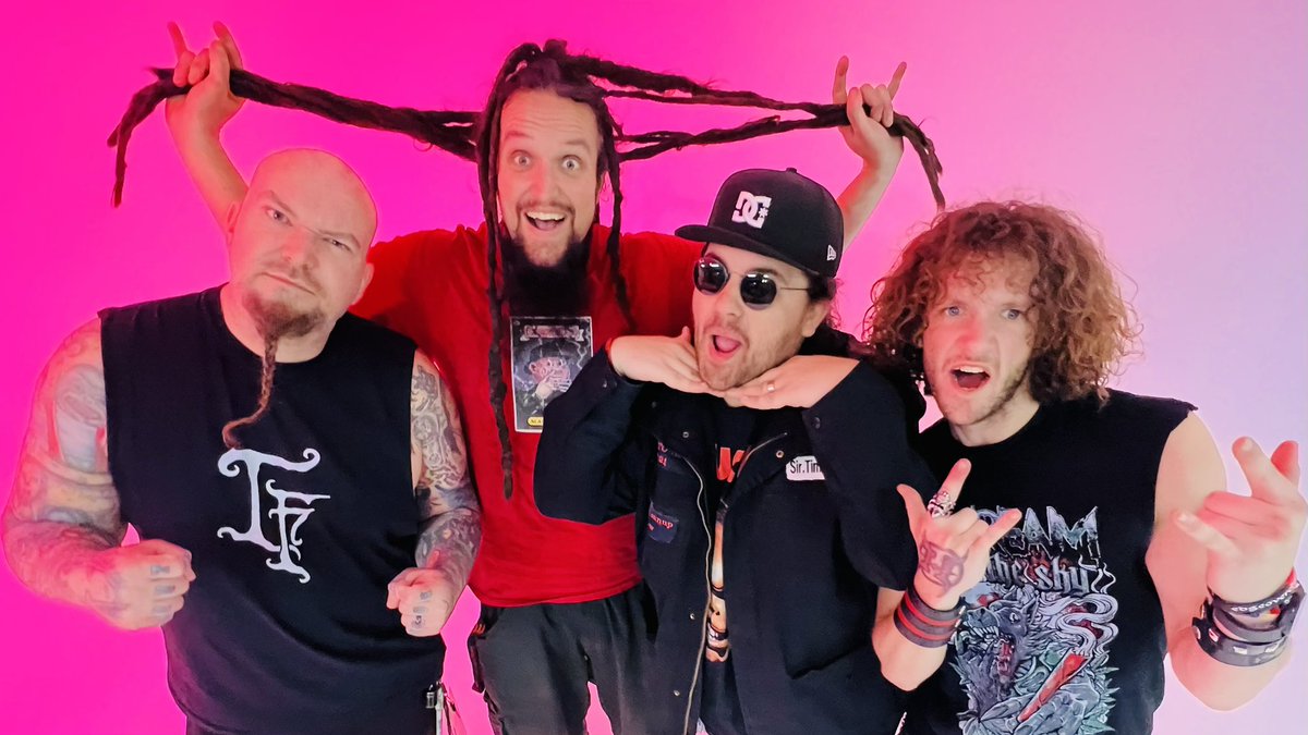 Hemlock x <a href="/Peavey/">Peavey Electronics</a> 

Some epic stuff coming soon!