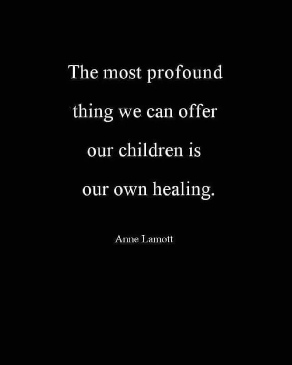 When we work on healing our own pain and trauma, we stop it from transmitting to the future generations. Become the catalyst of change for your family.
We need to transform our trauma instead of transmitting it. 🧠🌱