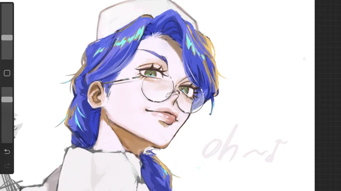 レ 