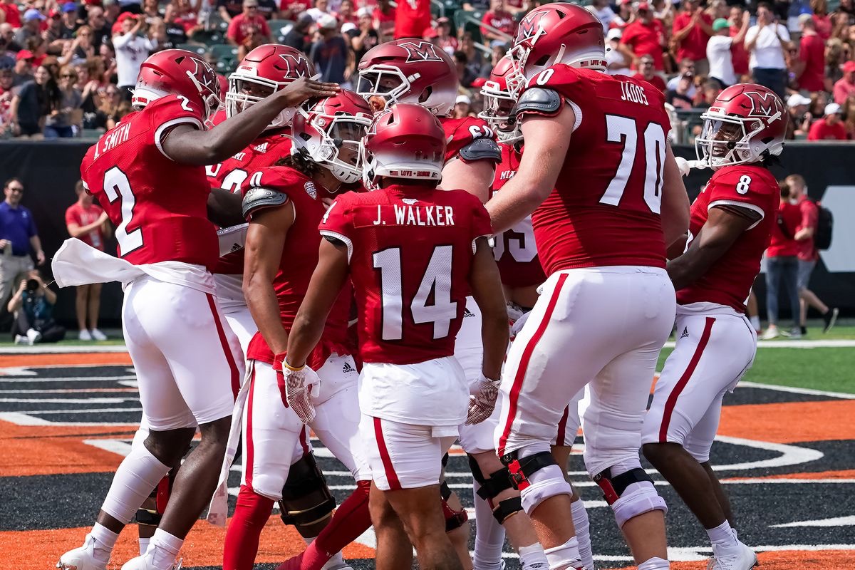 I am extremely grateful for a great visit and my first division 1 offer from Miami of Ohio. Thank you coach <a href="/Martin_Miami_HC/">Chuck Martin</a>  <a href="/CoadyKeller1/">Coady Keller</a> and <a href="/MiamiOHFootball/">Miami Football</a> for this opportunity and hospitality! #RedHawks #2025 #TheProgram <a href="/WHCoachGreen/">Coach Green</a>