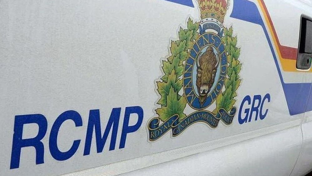 One person killed in single-vehicle crash: police tj.news/telegraph-jour…