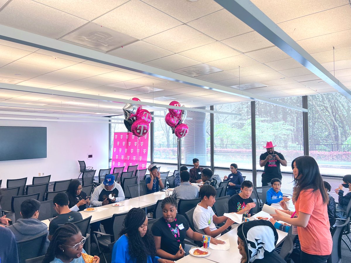 MsMarieDotCom's tweet image. .@TMobile is excited to sponsor #CodeDay! 🥳🙌 Our Atlanta team is fired up and ready for a great day!