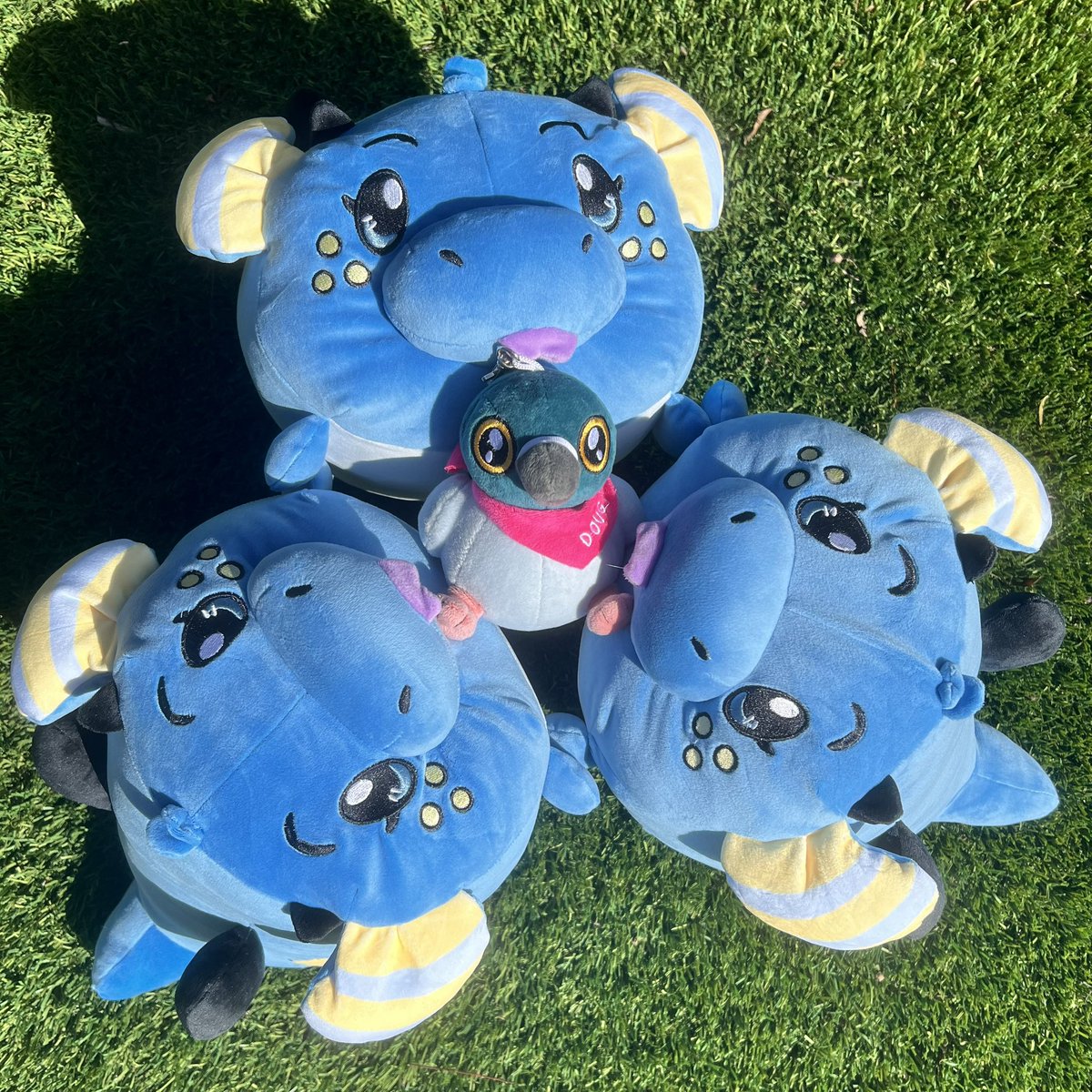 SkyTeaa: Plush-tuber Smooches (@skyteaa) on Twitter photo 💫 ☁️ SKY PLUSH GIVEAWAY ☁️ 💫
One winner will get a set of Sky and Doug Plushies!
🌟 Retweet & Like!
☁️ Follow here <a href="/SkyTeaa/">SkyTeaa: Plush-tuber Smooches</a>
🌟 ~BONUS ENTRY~ Comment where you would take your plushies on an adventure!
💫 ☁️ Winner will be announced 4/8! Free shipping world wide! ☁️ 💫 💫 ☁️ SKY PLUSH GIVEAWAY ☁️ 💫
One winner will get a set of Sky and Doug Plushies!
🌟 Retweet & Like!
☁️ Follow here <a href="/SkyTeaa/">SkyTeaa: Plush-tuber Smooches</a>
🌟 ~BONUS ENTRY~ Comment where you would take your plushies on an adventure!
💫 ☁️ Winner will be announced 4/8! Free shipping world wide! ☁️ 💫