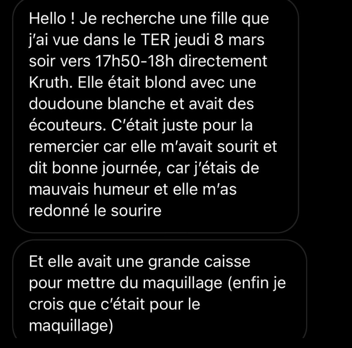 arty_show7's tweet photo. Si elle était blond possible que ce soit du maquillage en effet 😂 https://t.co/vxmbD23jjl