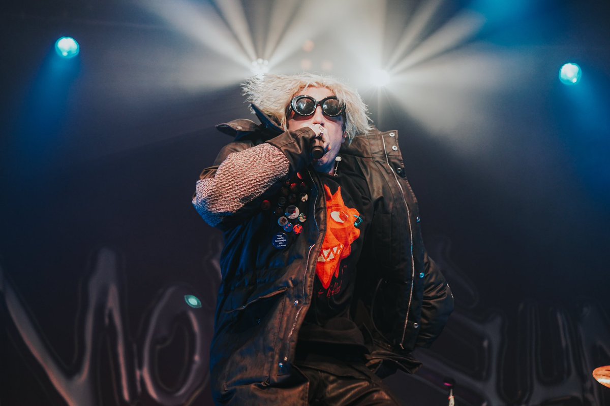 KoelAnderson's tweet photo. Mod Sun || Live in Toronto March 10 2023
@MODSUN
#modsun #godsavetheteen #myspace #tyedyethenight #friendbase https://t.co/Mq1QaXMzAU