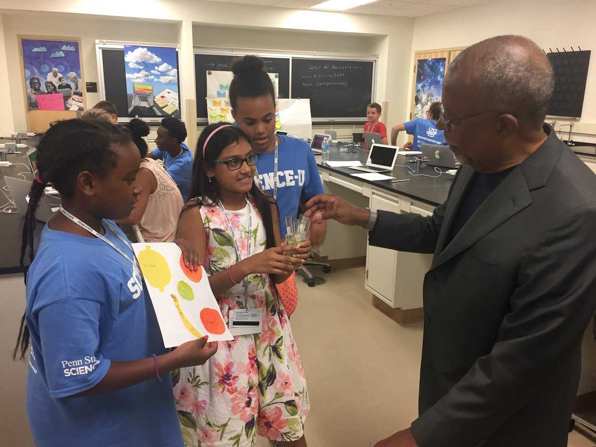 kristianjl's tweet photo. @HenryLouisGates And don’t forget the NEXT generation of genealogists like @athinar203 and her cohort of campers from Finding Your Roots: The Seedlings  #GenealogyDay @wetatvfm @WPSU https://t.co/GPkunzF9XE