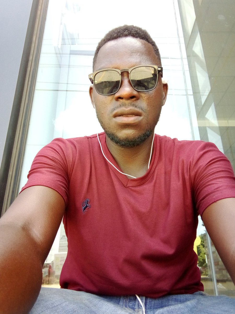 PBasick's tweet photo. Ukubwa ni akili sio ndevu https://t.co/wmWK9P5WrD