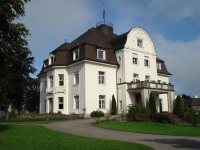 cmasterclasses's tweet image. Interpretationskurs Klavier - Piano Master Class: 12.08.2023 - 27.08.2023, Münsing, Germany tinyurl.com/2mjqs4o7