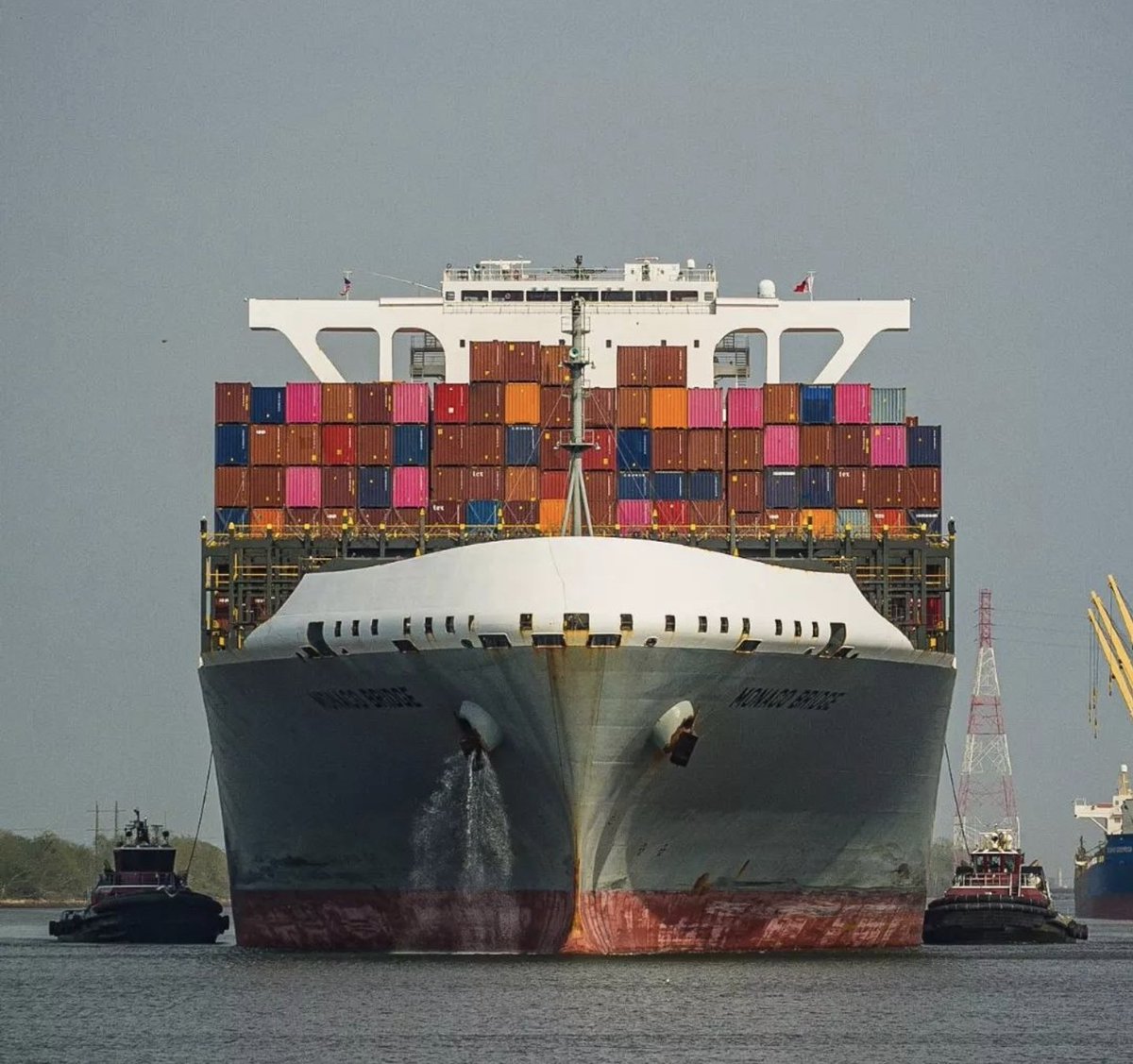 BREAKING: HMS Biggerboat has been scrambled (Sorry Sophie)

Photographed from a Canberra