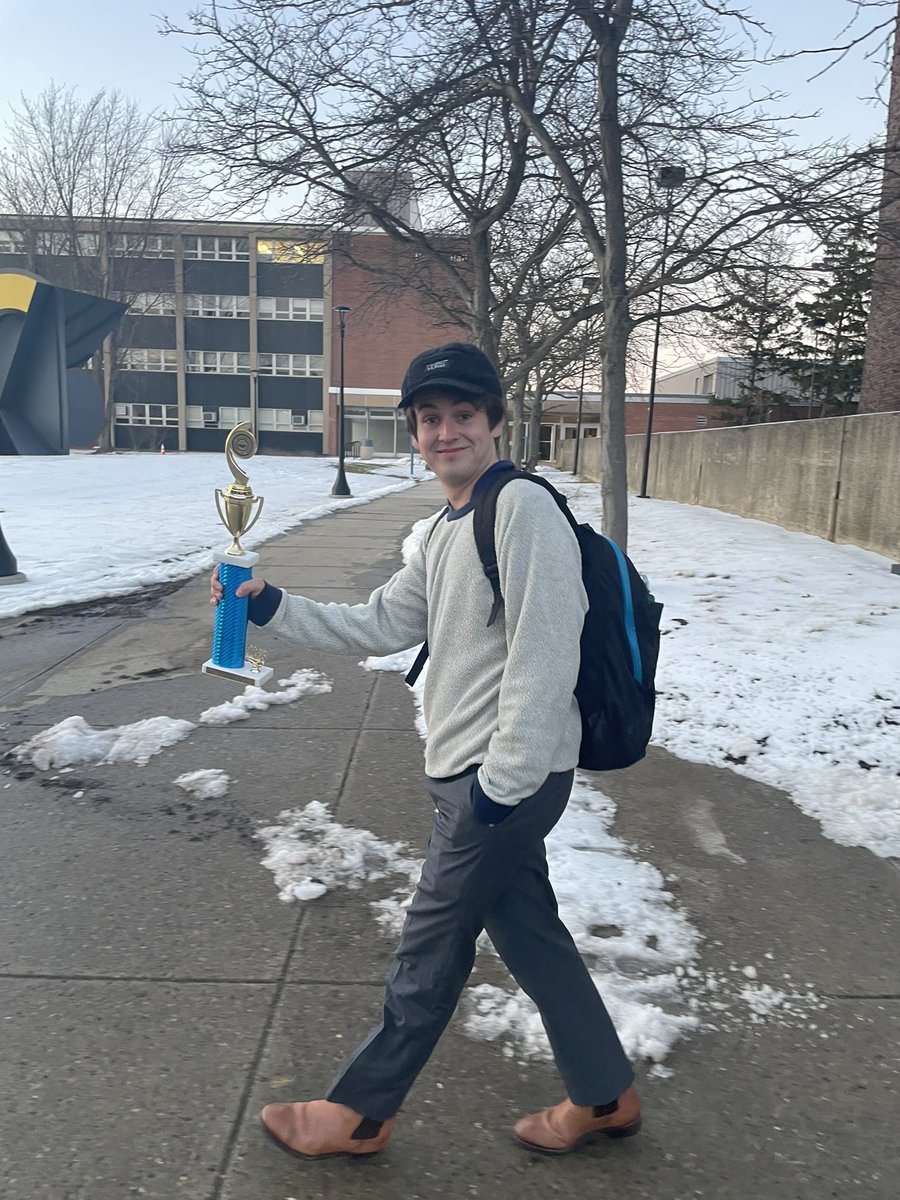 Yale A travelled to Buffalo, NY, for their regional tournament this weekend. They ranked second highest and will be traveling to Cincinnati, Ohio, for the Opening Round Championship Series next month! 🐶💙