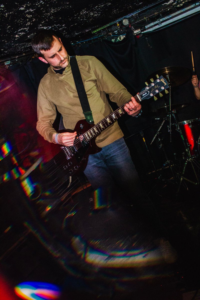 strawmanmusic's tweet photo. Great night at @thesneakydees! Thanks to @AMinor_Presents #strawmanmusic https://t.co/JvE9utQXWj