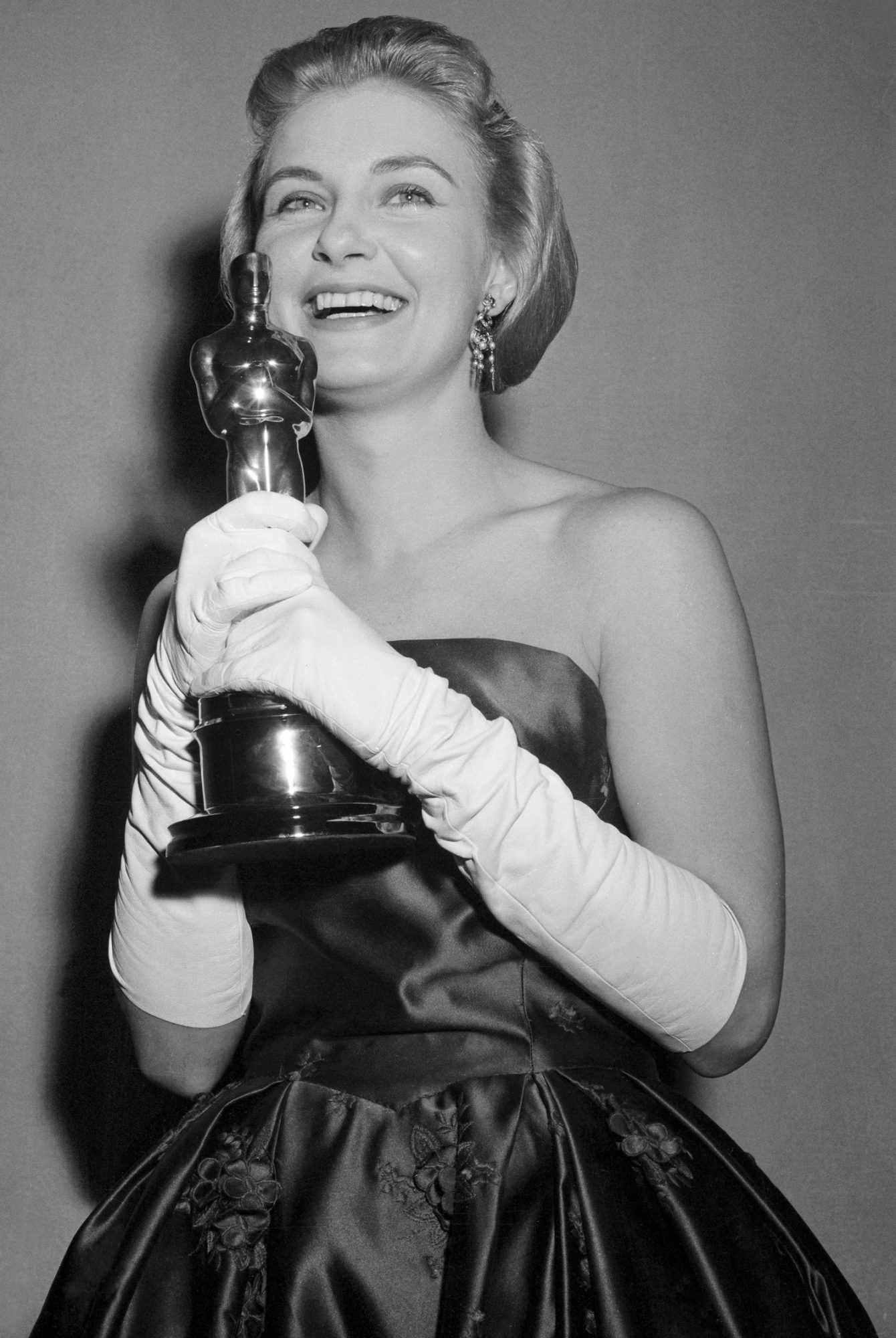 Happy 93rd birthday to Joanne Woodward! 