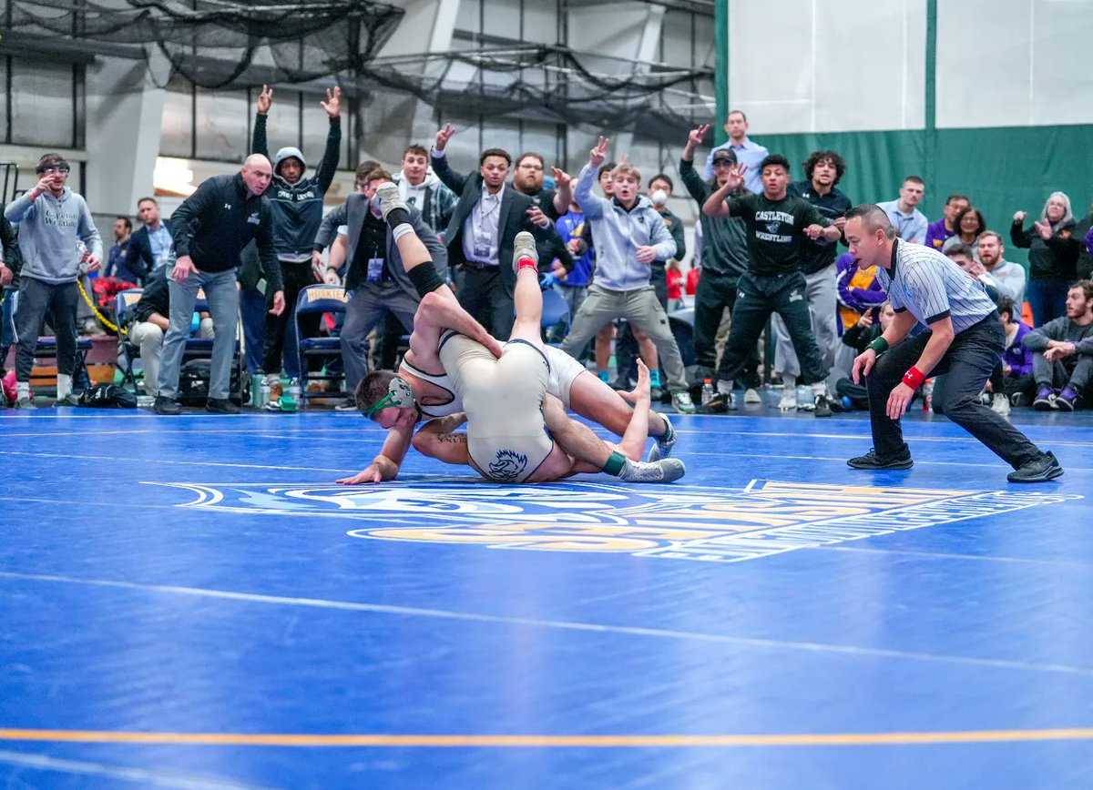 DIII NCAA Northeast Regional Championships Photo Gallery 

riccioproductions.smugmug.com/College-Wrestl…
