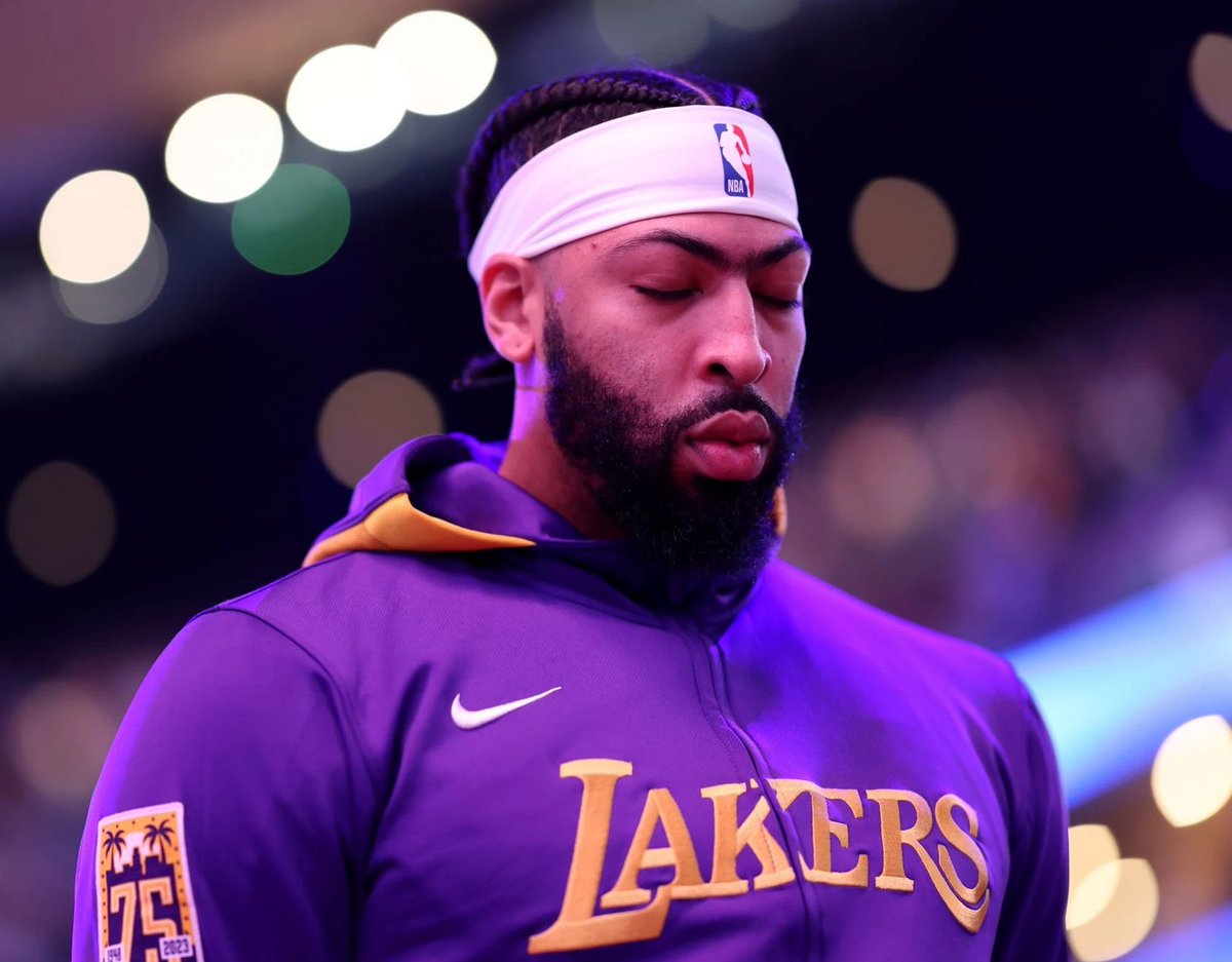 GoldenKnightGFX's tweet image. It’s your time now big fella 🤝🔥