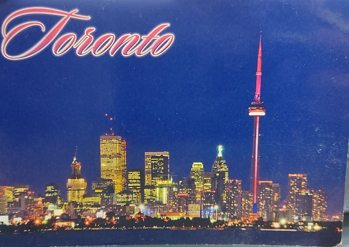 Classic Toronto Postcard. Can you tell what building is under construction ? torontoskyline #toronto1990 #torontopast #torontoatnight #torontopostcard #Toronto #torontoskyline