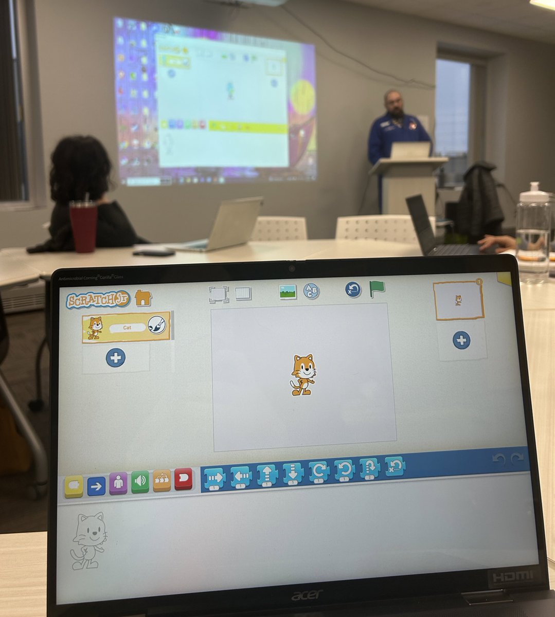MsTighe's tweet image. A big THANK YOU to @SNEducators and @YKrawiecki for a wonderful Dinner & Learn session about @ScratchJr 💻 Check out my coding for Grade 1 science showing seasonal changes🌷☀️🍂❄️ I can’t wait to test out my new coding cards with my students #ocsbSTEAM #ocsbCodes @ThomasMoreOCSB