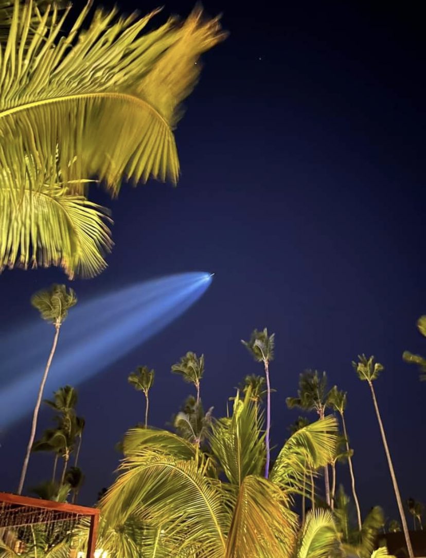 holsenofficial's tweet photo. @SpaceX https://t.co/9ln9kPWei1