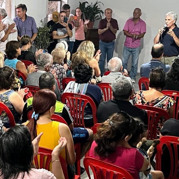 Muy buena reunión de trabajo en la Sede Partidaria de EL VOLCAN. Organizándonos de cara a las elecciones del 11 de junio. Gracias Concejal <a href="/Danielajpaez/">Daniela Paez</a> y equipo por ser los anfitriones de la reunión y gracias a los vecinos de El Volcan por el cariño de siempre !!