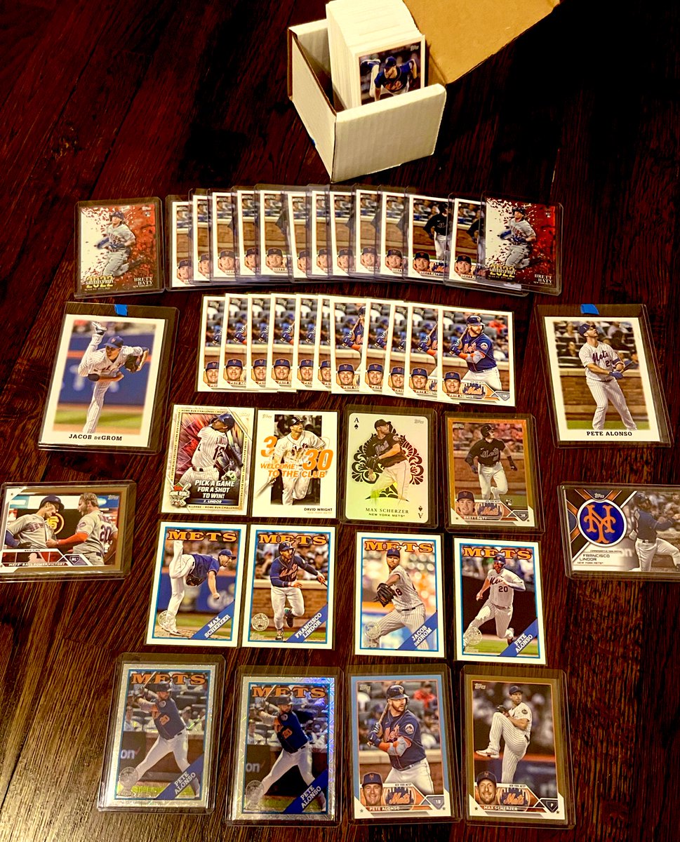 So much fun going through the @mets mail day from <a href="/midwestboxbreak/">Midwest Box Breaks</a>.  Great job!