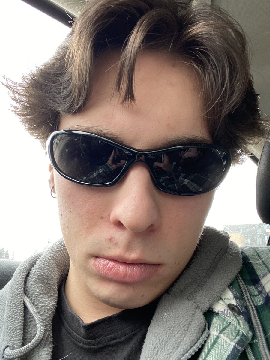 castleroque's tweet photo. I call these sunglasses my go fasters cuz they make me go so fast https://t.co/Z9j7JBkeGe