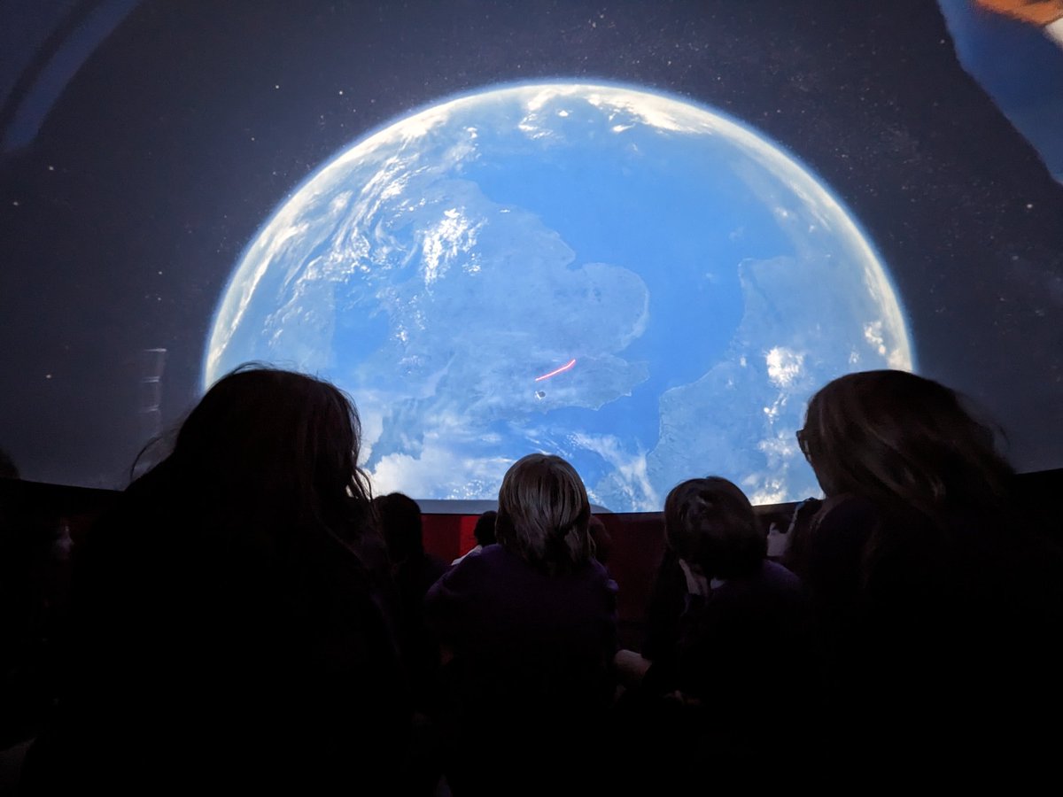 MrMarshallclass's tweet photo. Reception, Y5 &amp; Y6 @shireoakce had an immersive time travelling experience through the Milky Way and beyond today. They even had a tour of the ISS with @astro_timpeake. Many thanks to #AuroraPlanetarium. More #STEM activities to come in the run up to #BritishScienceWeek. https://t.co/btkRlgREMo