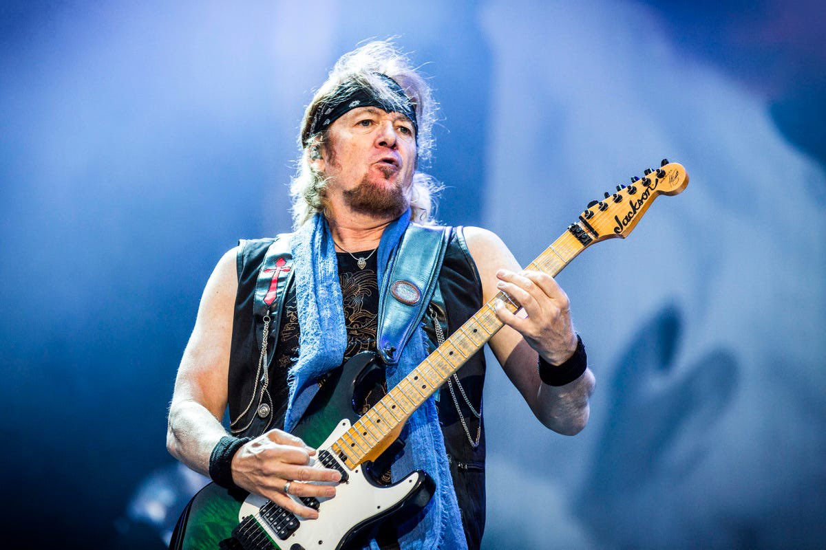 Happy birthday to one of the greatest of all time. 

Mr. Adrian Smith  