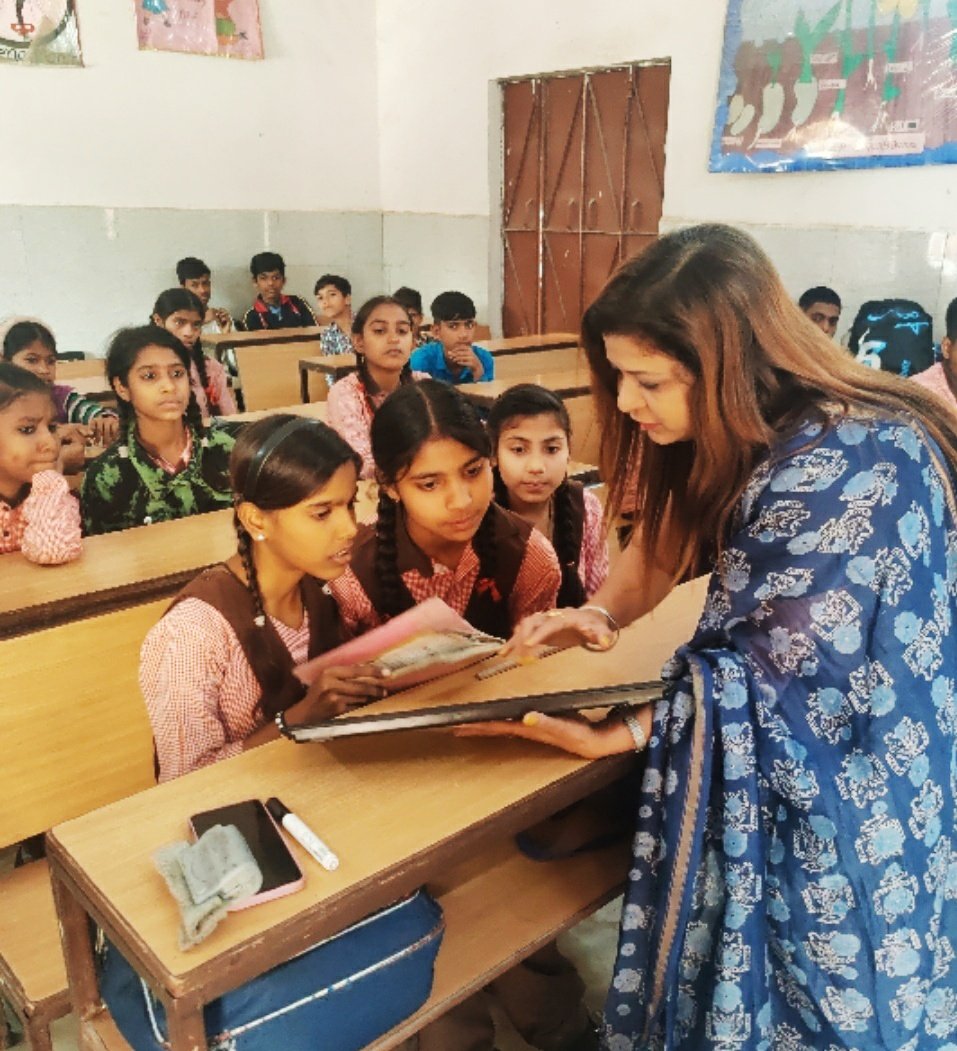 gvngvoice2soul's tweet photo. #supportivesupervision,unique schools marked and visited by me
Pleasant experience of #modelteaching,assessment through #nipunlakshyaapp ,girls growing🤗
@BsaGhaziabad
@zeroajay
#NIPUNUTTARPRADESH
@basicshiksha_up
@thisissanjubjp
#baalikashiksha
@vijaykirananan1
@PawanKu93602912 https://t.co/s7LeiSC2ZP