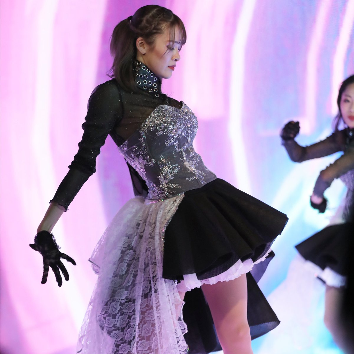 veils_sdn_piece's tweet photo. りんちゃん
RED°ロボdébut
2023.2.27
RED° Tokyo
#redtokyotower
#RED° #レッド東京タワー
#東京タワー #skystadium
#ダンスイベント #レッドロボ
#スカイスタジアム #Buzzworld
#ブロードウェイ #Broadwaytokyo https://t.co/suIcgBZZQ6