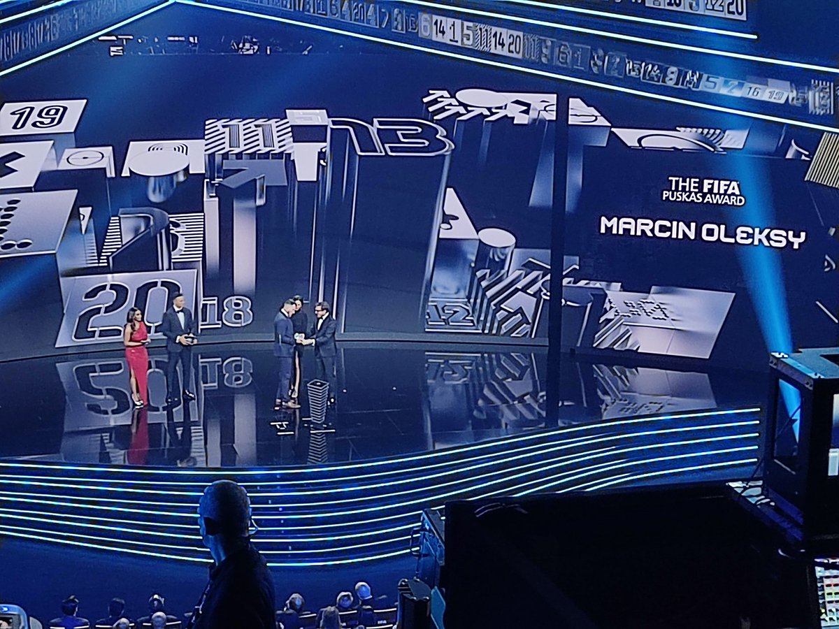 Zrobił to!!! Marcin Oleksy z nagrodą im. Ferenca Puskasa dla strzelca najpiękniejszej bramki w 2022 roku ⚽🔥 
Co za gol, co za wieczór dla Marcina, dla całego ampfutbolu, dla Polski 🇵🇱 
Duma! 

#FIFATHEBEST