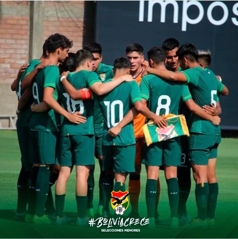 Pescobar10's tweet photo. “Hemos seguido su viaje en el Sudamericano U20 que se celebró en Colombia y todos los ecos que hemos obtenido nos han confirmado que su generación más joven es prometedora.” Informó el presidente Revello en la invitación otorgada a la Federación Boliviana de Fútbol. https://t.co/2kCXGnZ2Ho