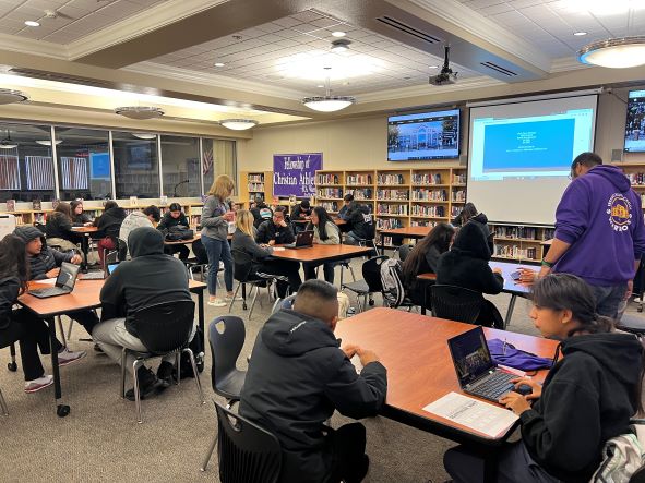 Thoroughly enjoyed working with Ms. Kosmosky's and Mr. Bugg's students all day today! Traveling While Black VR and HBCU Scavenger Hunt- a sneaky way to introduce research skills to freshmen!