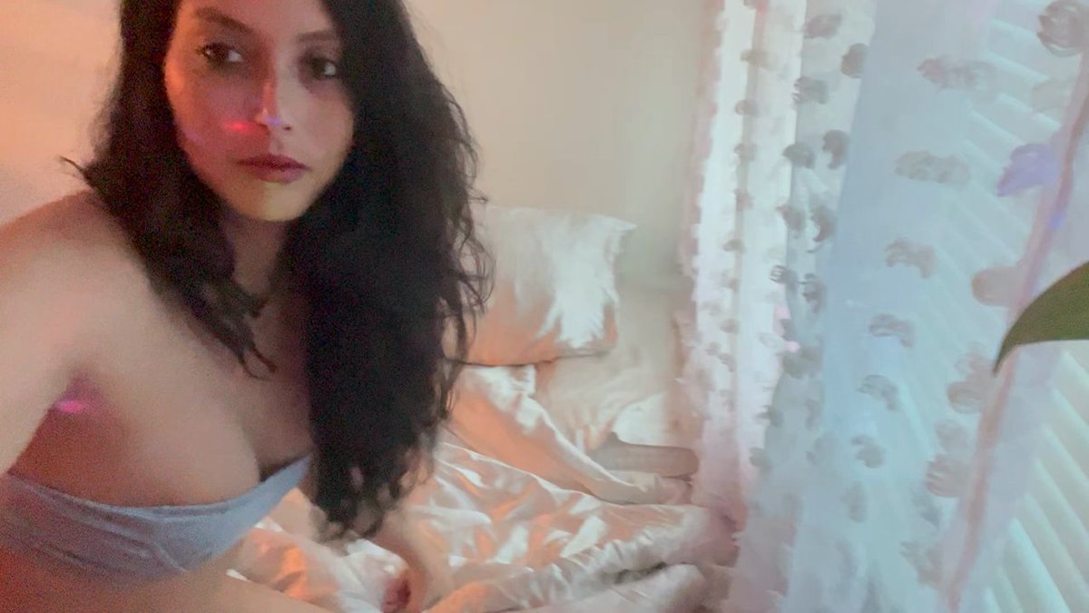 lola pearl @lolapearl_xxx - Twitter Profile | Sotwe